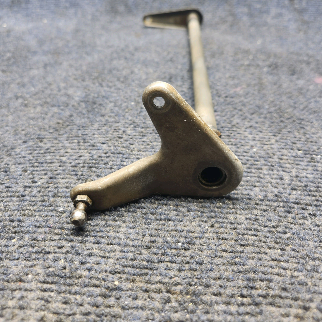 Used aircraft parts for sale, 002-410053-3, 002-410053-1 Beechcraft F33A ARM ASSEMBLY COWL FLAP CONTROL LH - RH