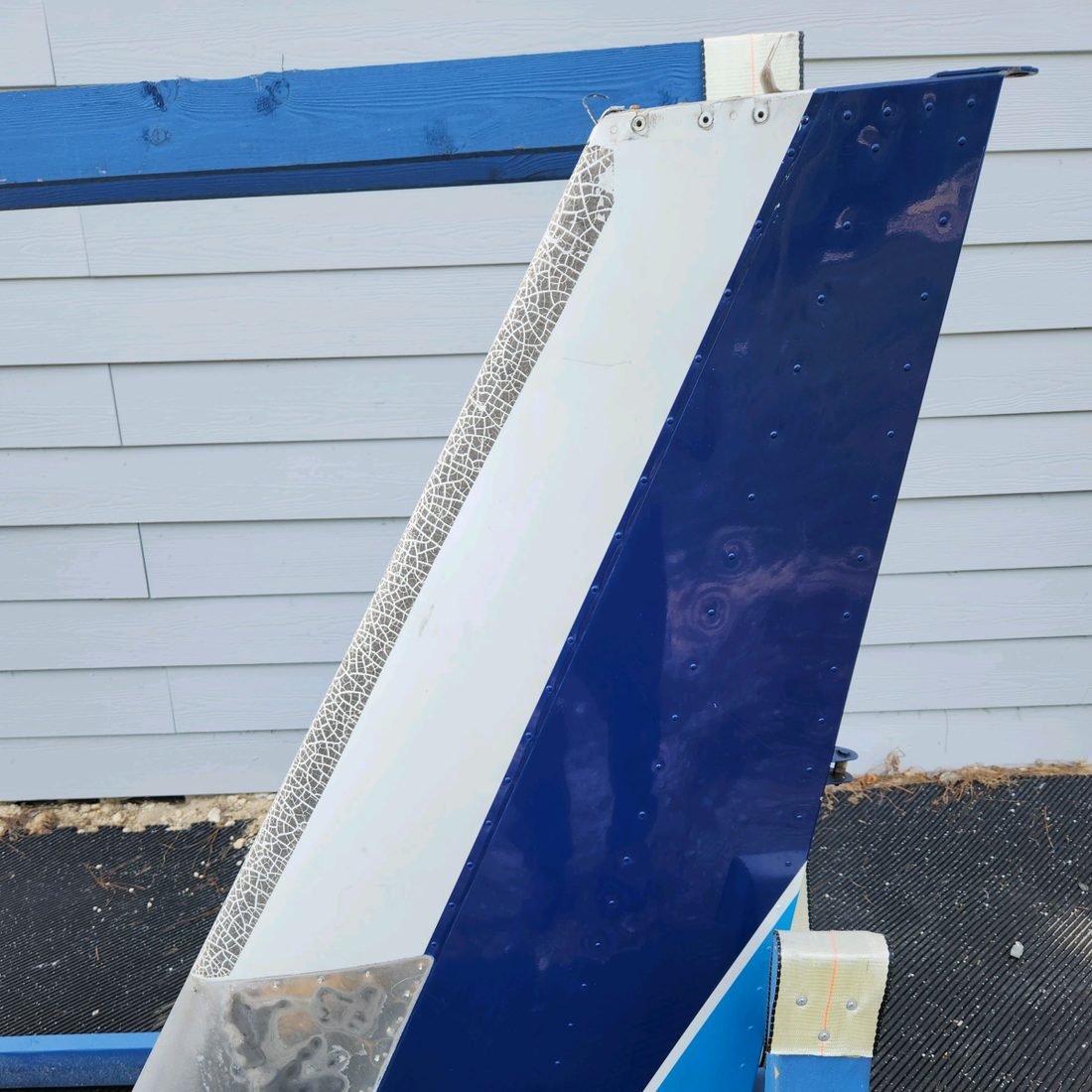 Used aircraft parts for sale, 169-640000-651 Beechcraft C23 SUNDOWNER VERTICAL STABILIZER
