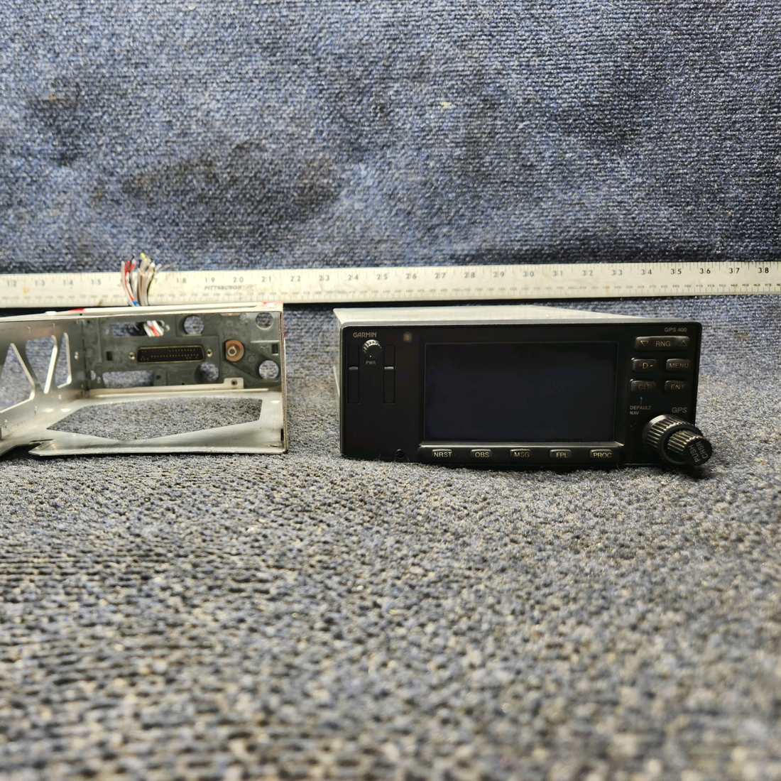 Used aircraft parts for sale, 011-01057-40 Garmin GNS 400W Piper PA28-161 GPS Receiver with Backplate and Connector (See Description)