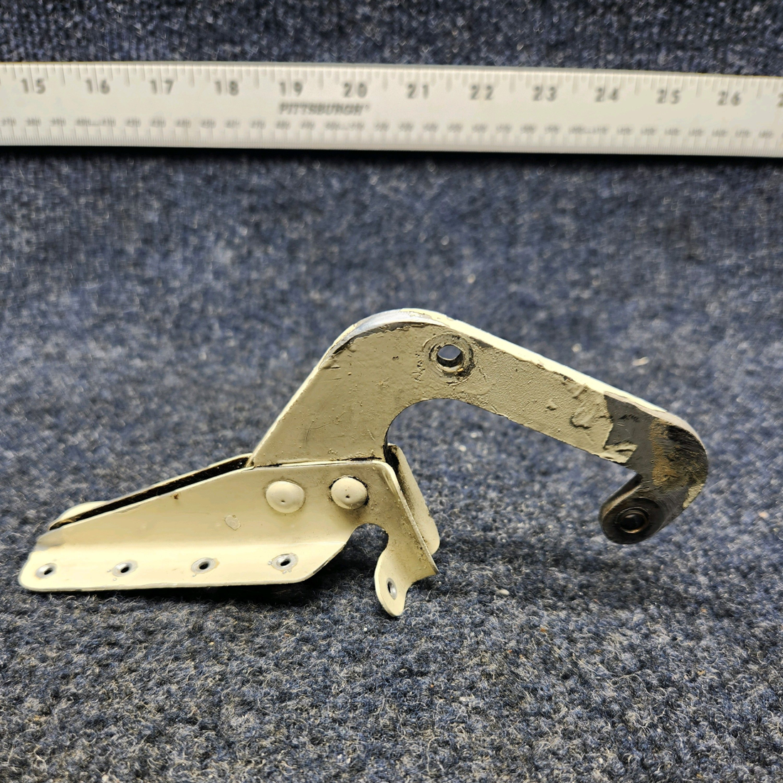 Used aircraft parts for sale, 35-410077-12 BEECHCRAFT F35 NOSE GEAR DOOR HINGE AFT