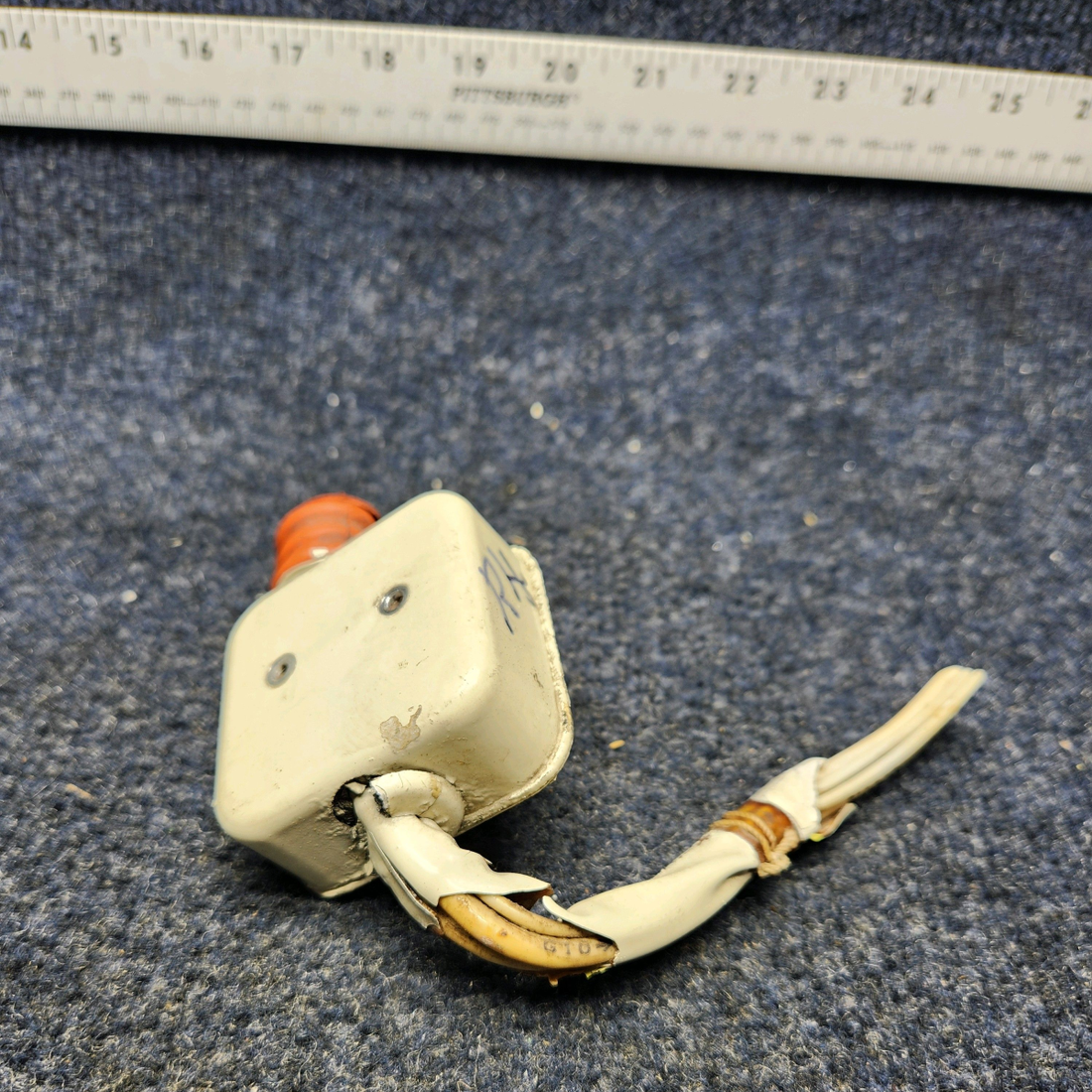 Used aircraft parts for sale, 35-361147 BEECHCRAFT F35 LANDING GEAR SAFETY SWITCH RH