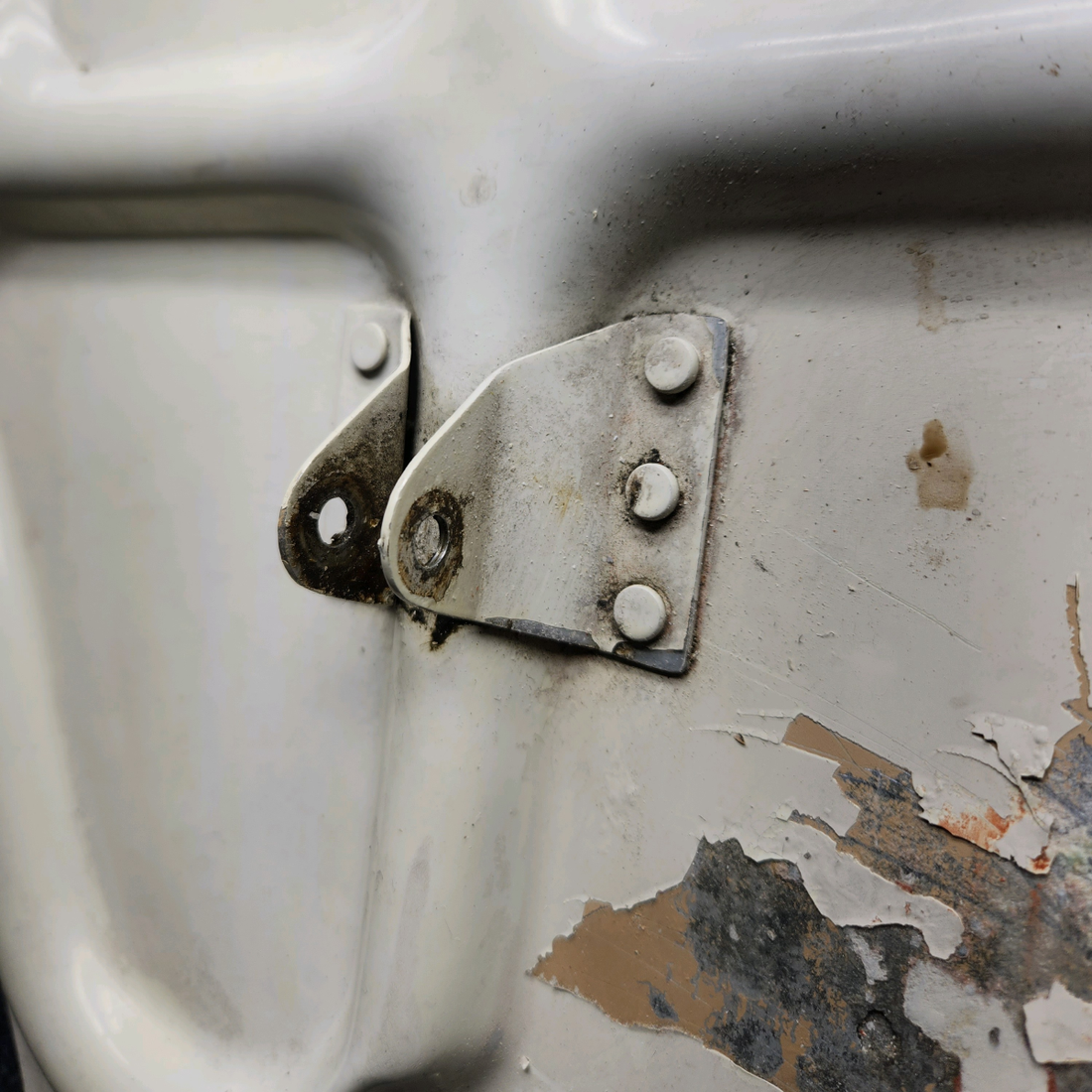Used aircraft parts for sale, 35-815055-69 BEECHCRAFT F35 MAIN LANDING GEAR DOOR ASSEMBLY OUTBD RH