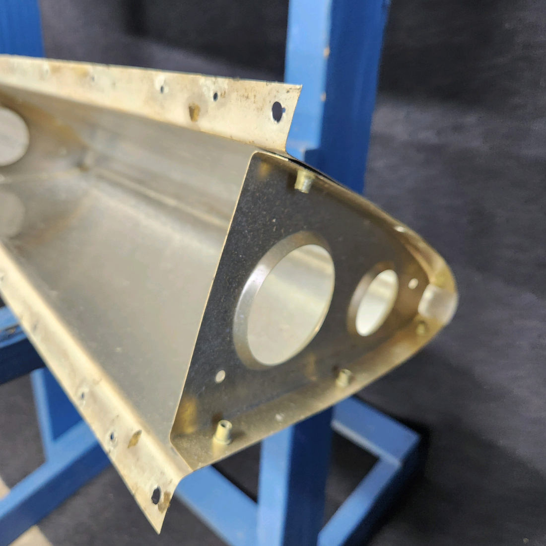 Used aircraft parts for sale, 169-440013-659 Beechcraft C23 SUNDOWNER FORWARD DORSAL FIN FAIRING ASSEMBLY