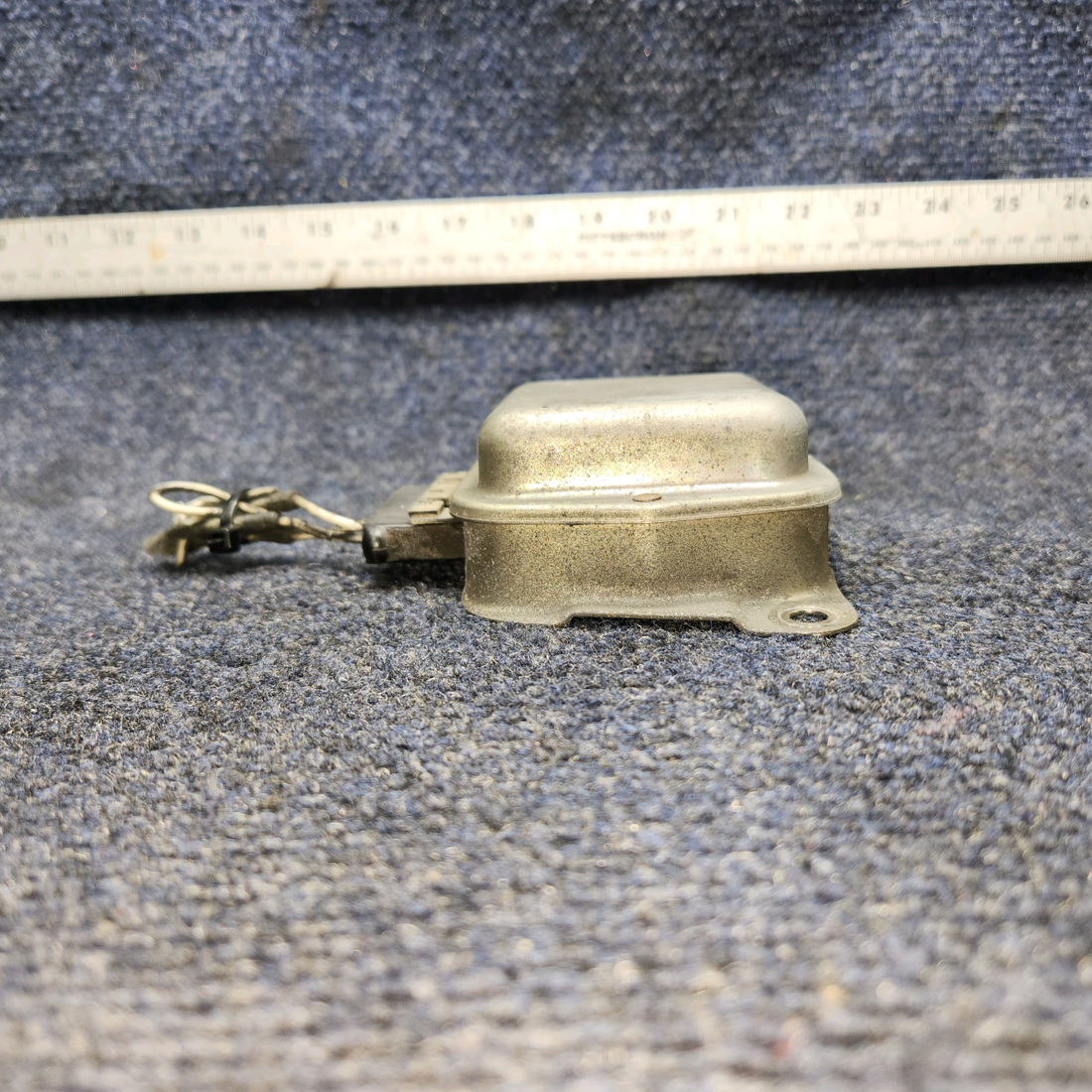 Used aircraft parts for sale, DGR6-1 CESSNA 172K VOLTAGE REGULATOR 14V
