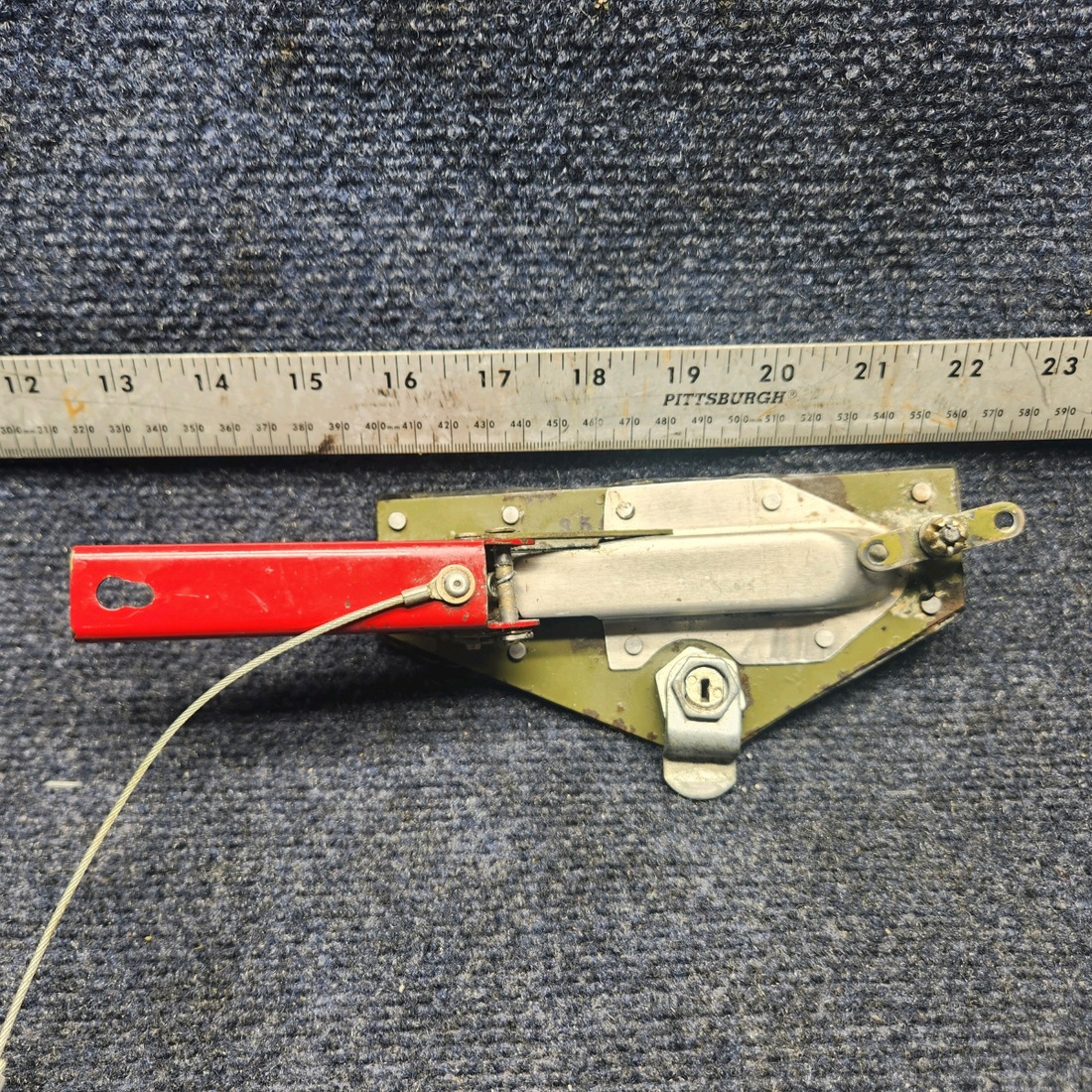 Used aircraft parts for sale, 350190-505 Mooney M20J BAGGAGE DOOR LATCH ASSEMBLY