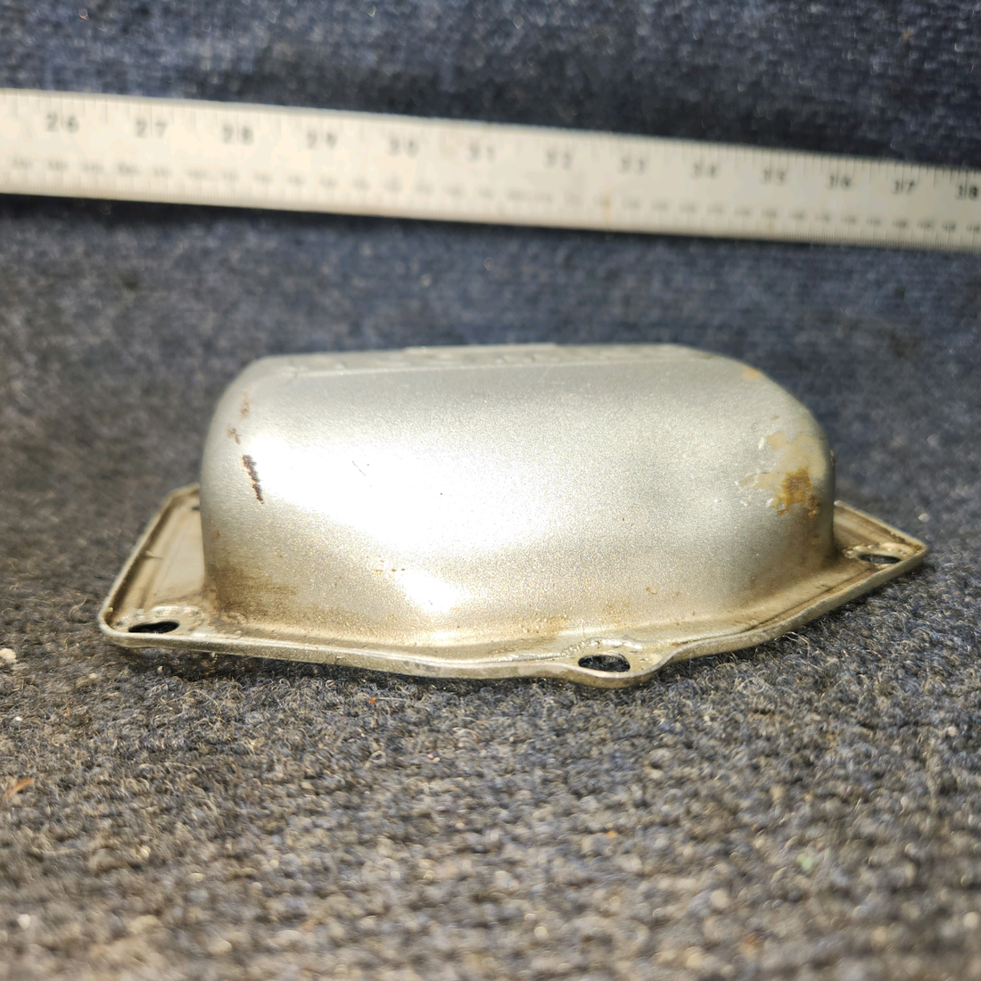 Used aircraft parts for sale, 61247 Lycoming O-320-D3G Piper PA28-161 Rocker Valve Cover with Gasket – Price per Each