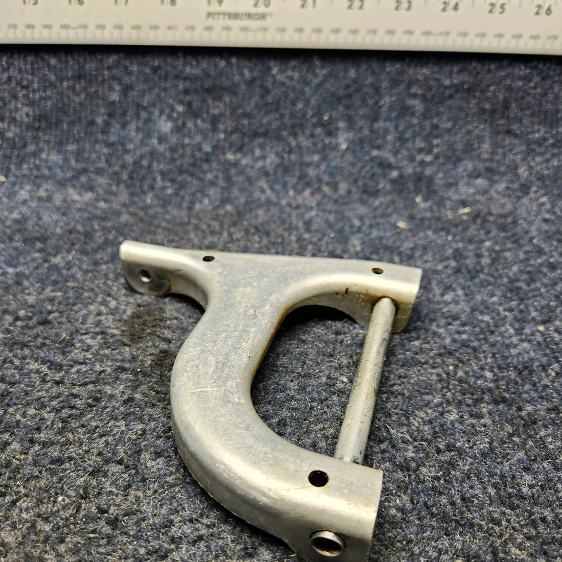 Used aircraft parts for sale, 35-815118 BEECHCRAFT F35 LANDING GEAR DOOR IDLE