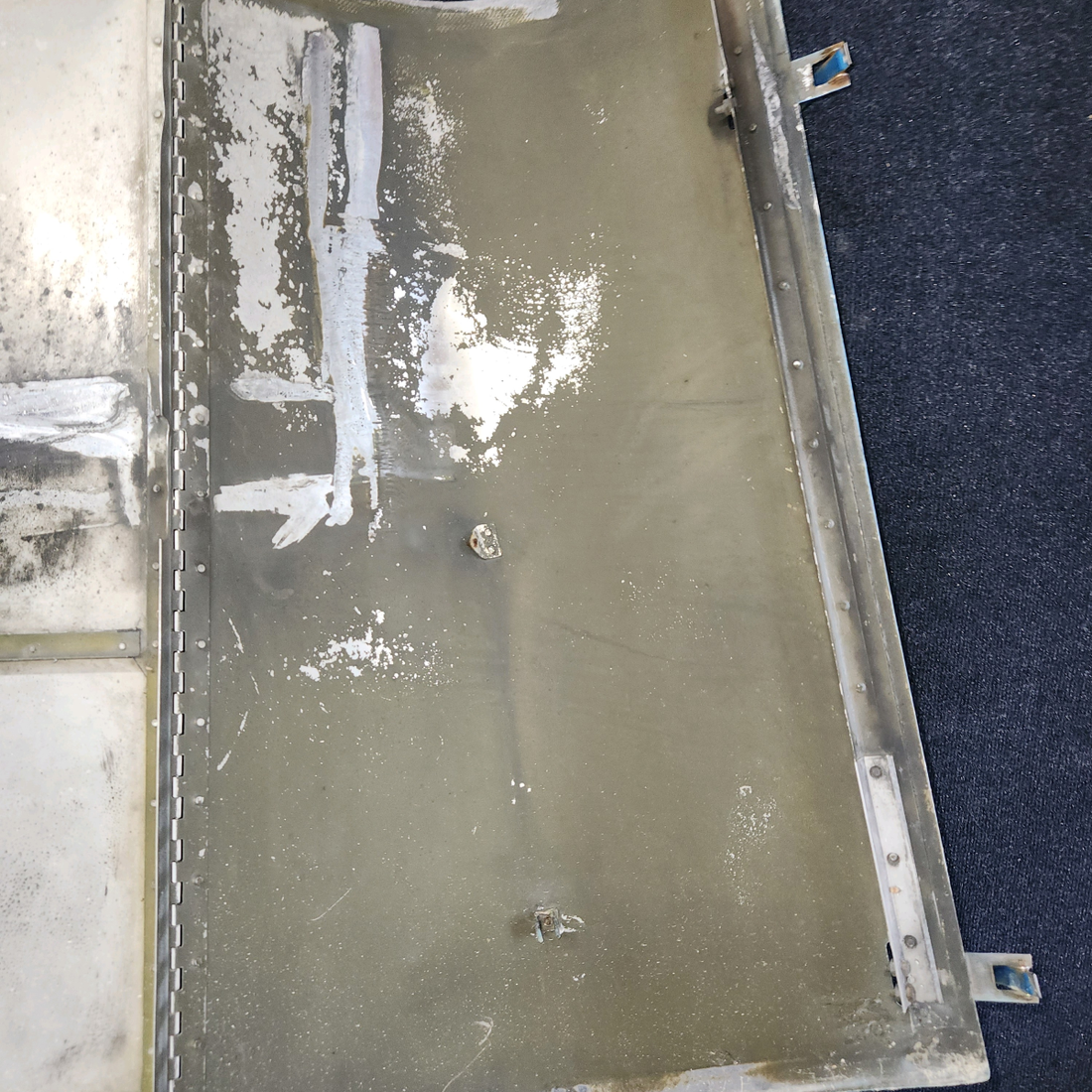 Used aircraft parts for sale, 35199-000 Piper PA28-161 Top Engine Cowl Assembly with Upper Hinge