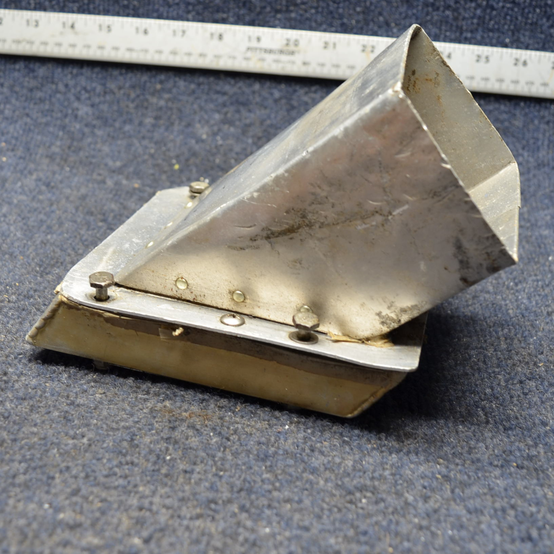 Used aircraft parts for sale, BA-4106 Grumman AA-5B BRACKET AIR FILTER W INTAKE