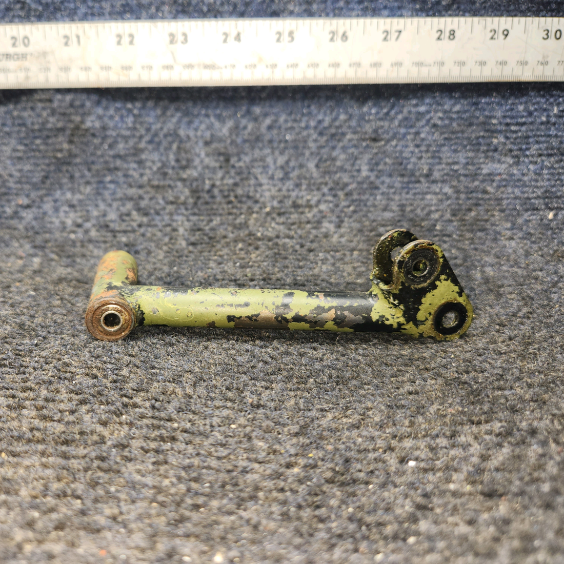 Used aircraft parts for sale, 913040-000 Mooney M20J Elevator Bellcrank Assy