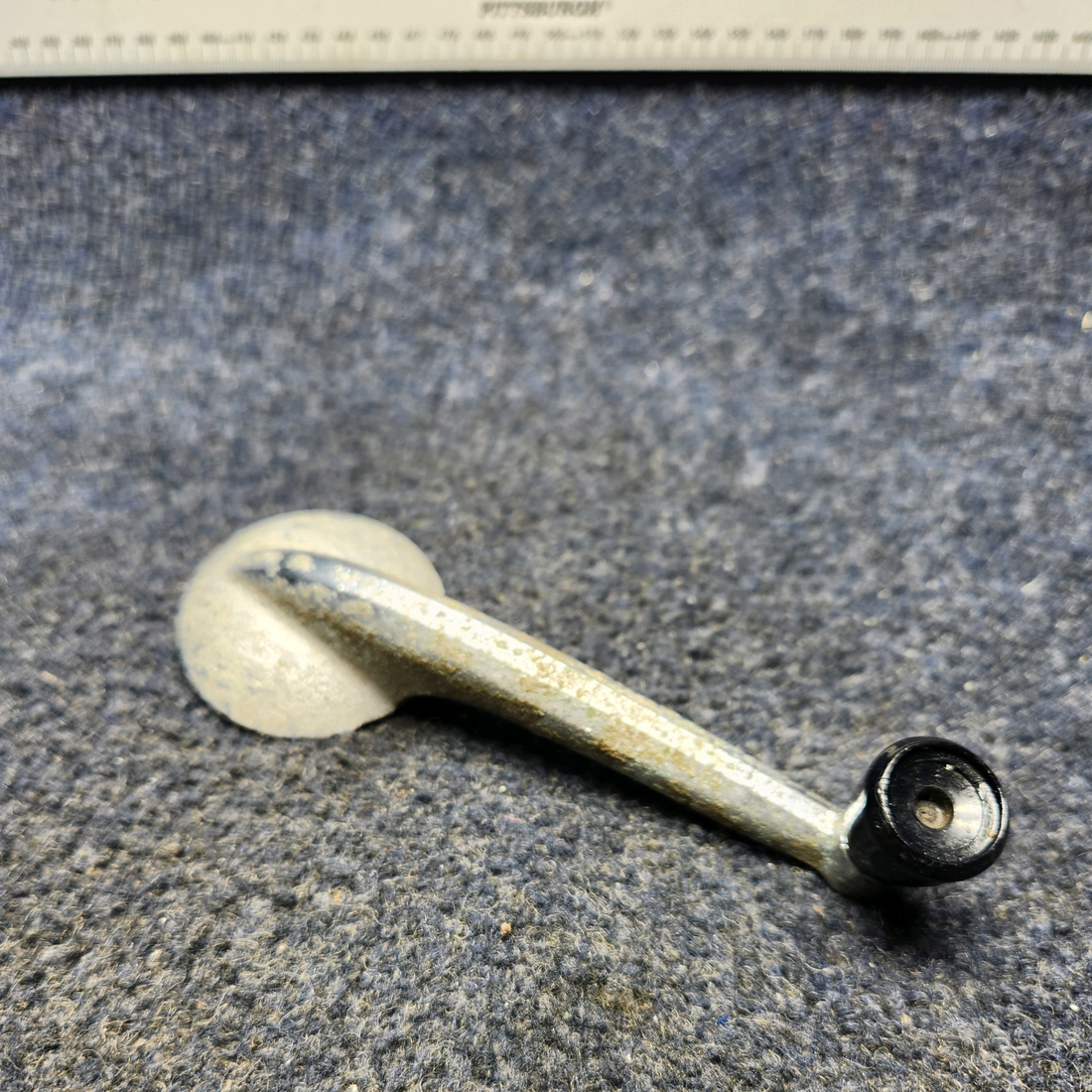 Used aircraft parts for sale, 464-023 PIPER PA28-140 ELEVATOR TRIM HANDLE