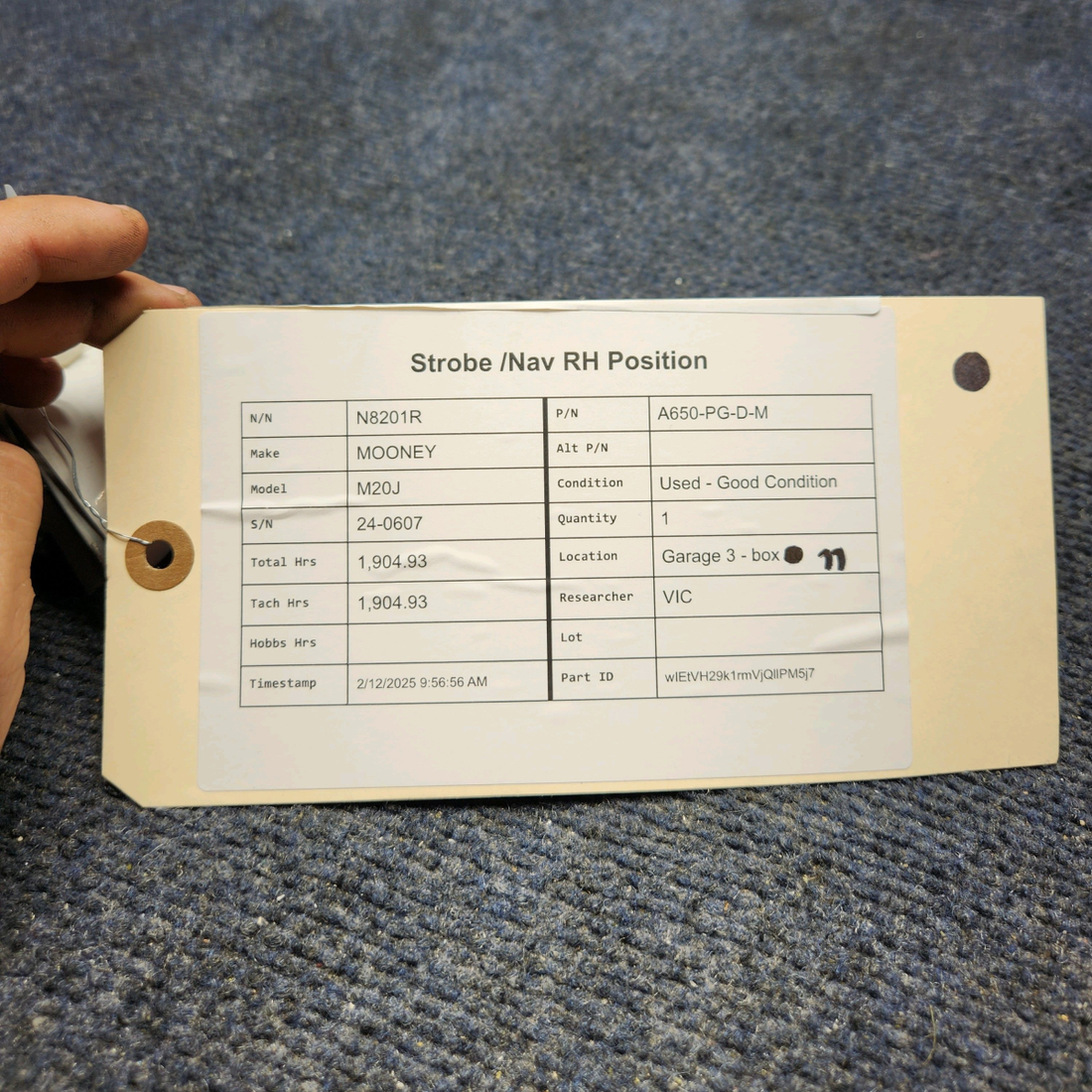 Used aircraft parts for sale, A650-PG-D-M Mooney M20J STROBE / NAV RH POSITION