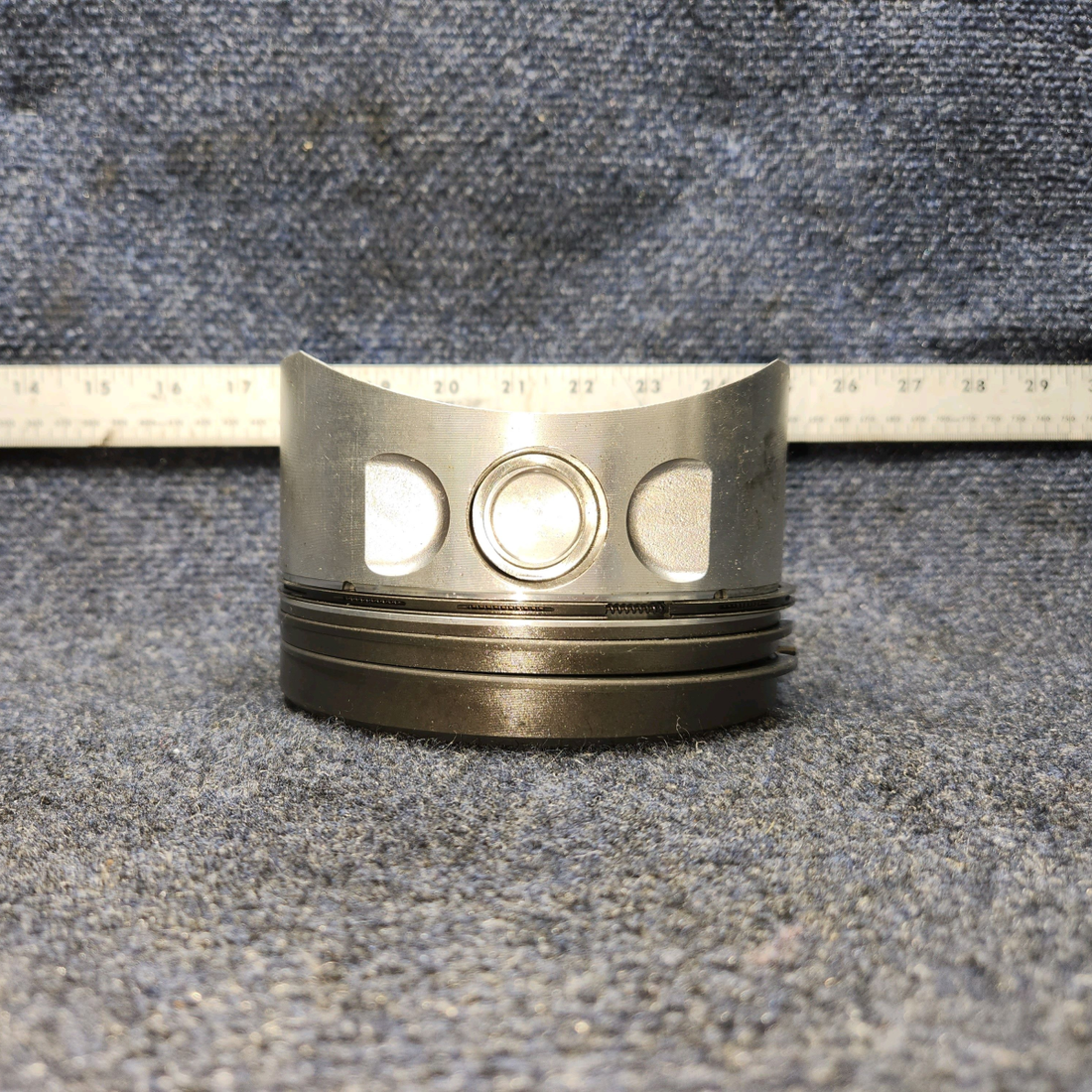 Used aircraft parts for sale, LW12416 Lycoming CESSNA 172K CYLINDER WIDE DECK USED IN O-320 SERIES CHROME -10 HRS ONLY