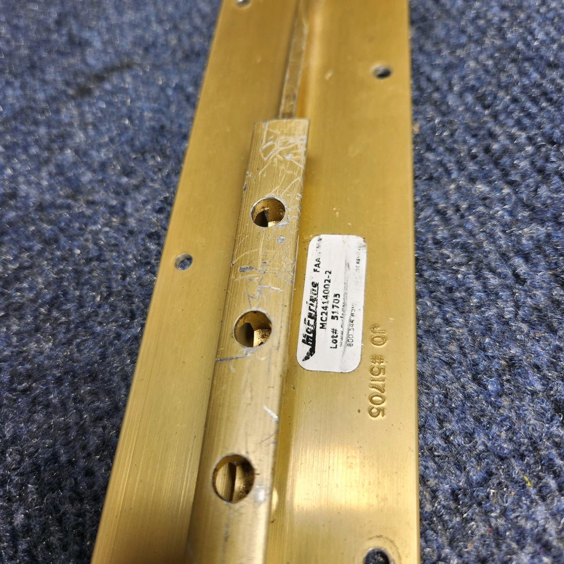 Used aircraft parts for sale, MC2414002-2 CESSNA C172RG SEAT RAIL, OUT LH, IN RH,