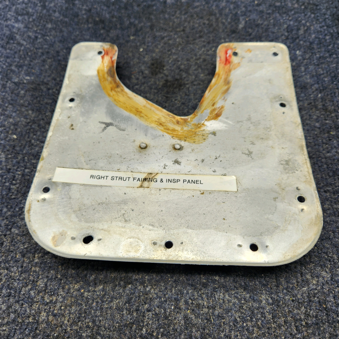 Used aircraft parts for sale, 65688-001 PIPER PA28-140 MAIN LANDING GEAR PLATE ASSY RH