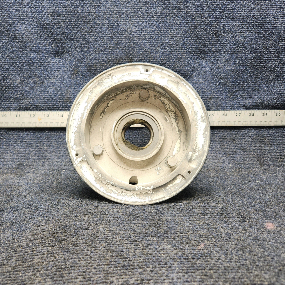 Used aircraft parts for sale, 40-86 Cleveland CESSNA C172RG 6.00-6 OUTER WHEEL HALF "SANDBLASTED"