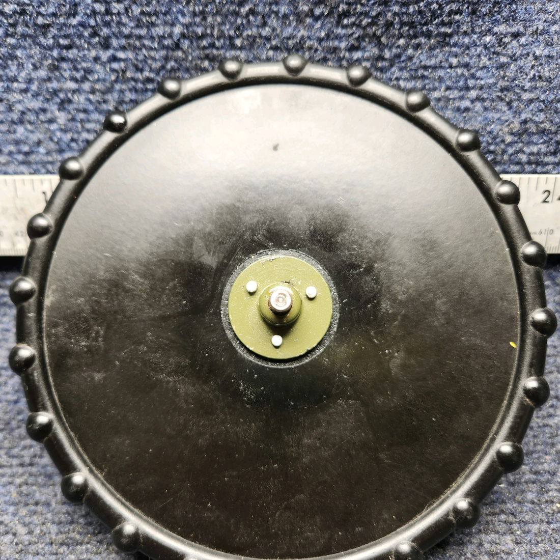 Used aircraft parts for sale, 0713656-1 CESSNA 172K ELEVATOR TRIM WHEEL WITH RETAINER ASSEMBLY