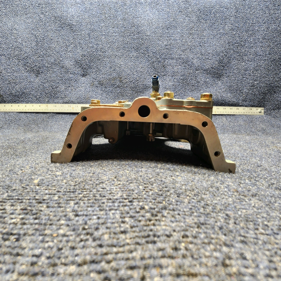 Used aircraft parts for sale, 21A21533-04 Lycoming O-320 CESSNA 172K HOUSING ASSY - ACCESSORY