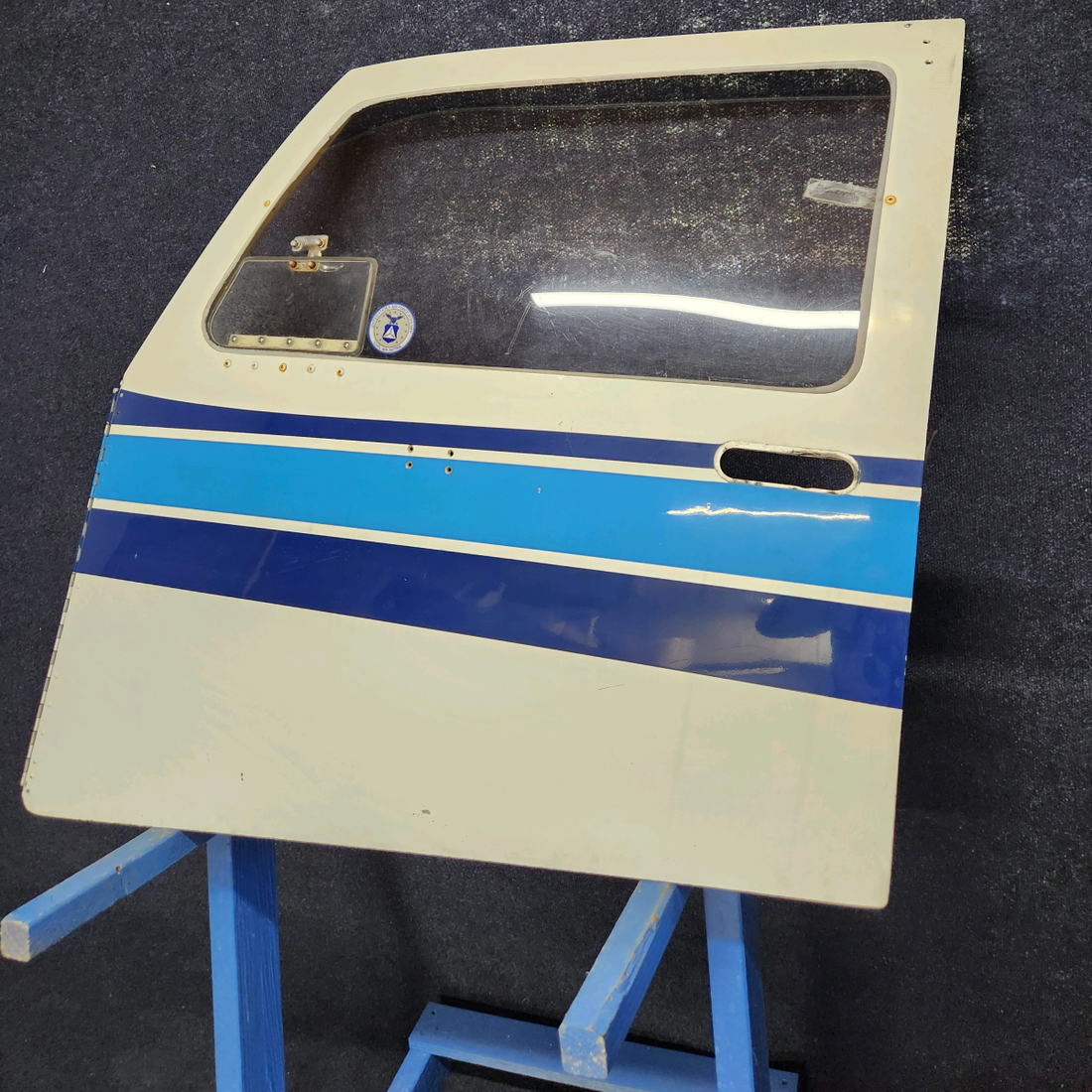 Used aircraft parts for sale, 169-420036-619 Beechcraft C23 SUNDOWNER LH DOOR ASSY