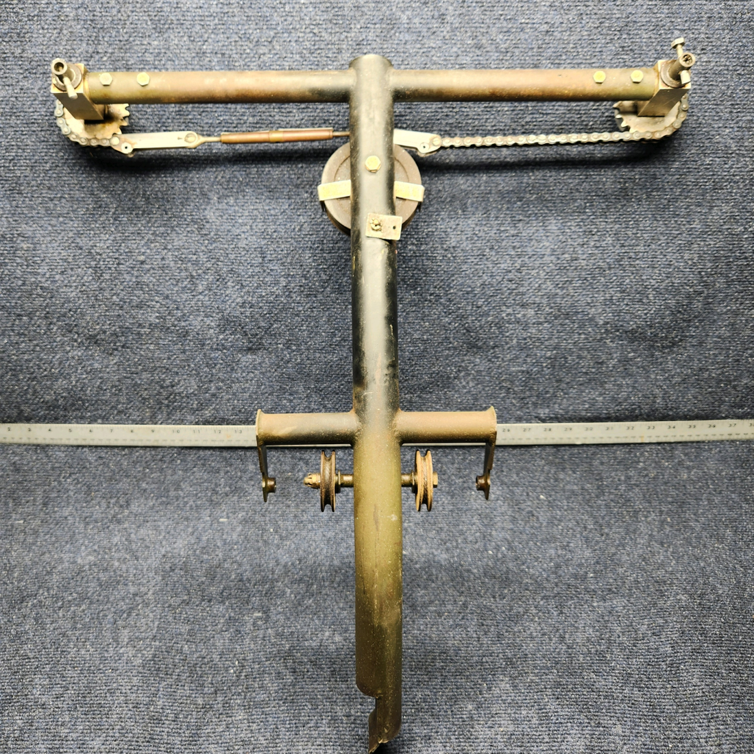 Used aircraft parts for sale, 169-524018-601 Beechcraft C23 SUNDOWNER CONTROL COLUMN ASSEMBLY