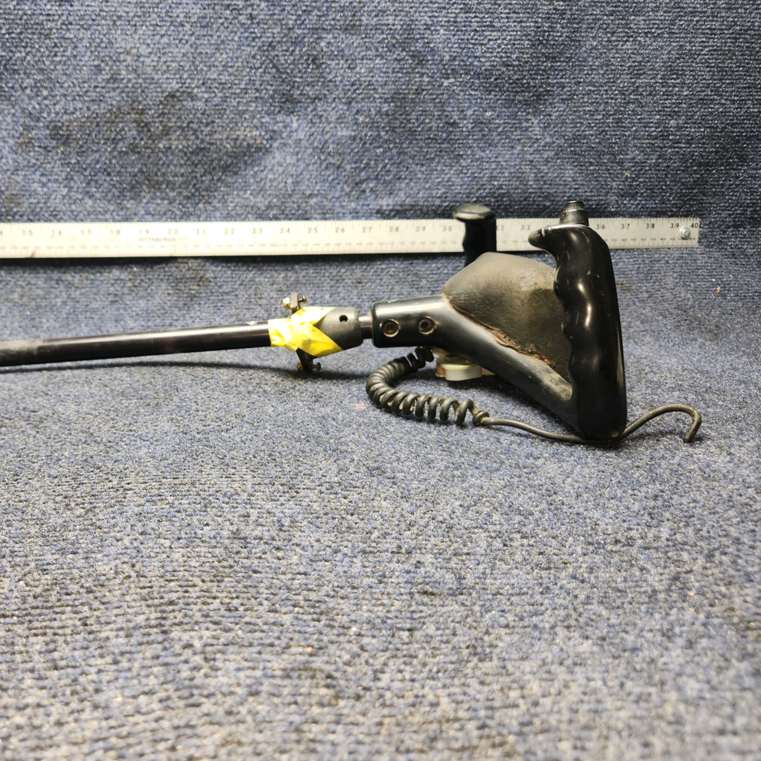 Used aircraft parts for sale, 0513260-4 Cessna 172RG Pilot Control Wheel PILOT