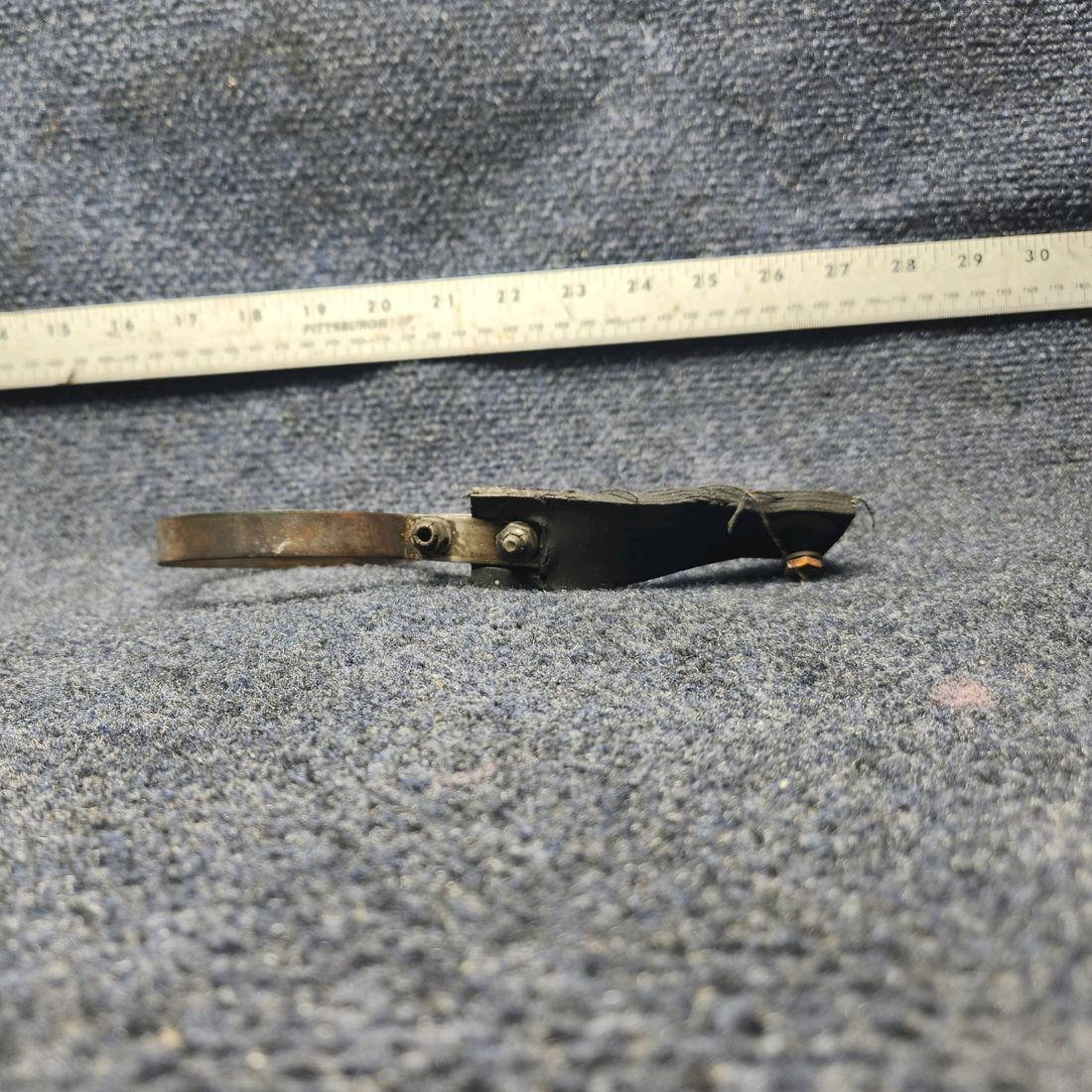 Used aircraft parts for sale, 630120-501 Mooney M20J EXHAUST HANGER ASSY. TAIL PIPE