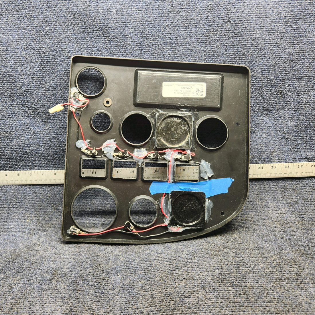 Used aircraft parts for sale, 0513390-9 CESSNA 172K ENGINE INSTRUMENT COVER RH W/ EIGHT POST LIGHTS -LIGHTED