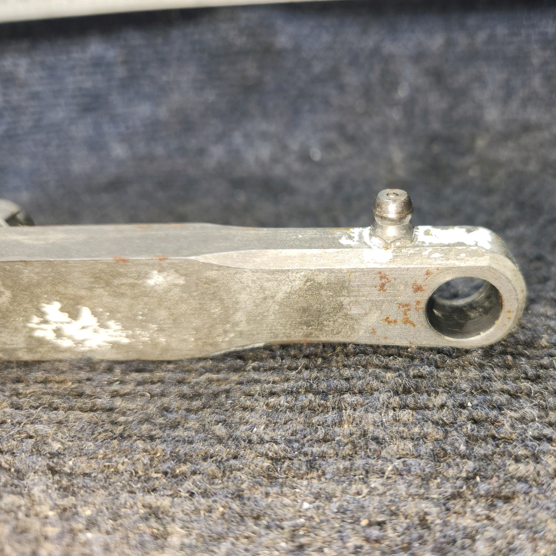 Used aircraft parts for sale, 530068-001 Mooney M20J Nose Gear Retract Link – With One Bearing