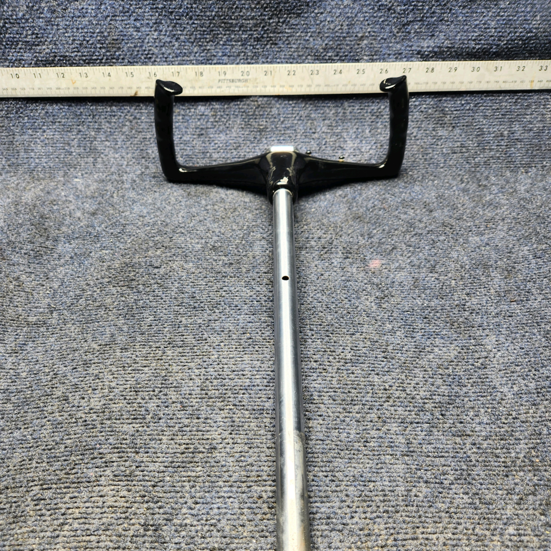 Used aircraft parts for sale, 0513240-14 CESSNA 172K CONTROL WHEEL LH / RH