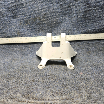 Used aircraft parts for sale, 2443001-3 Cessna 172RG Actuator Attach Fitting