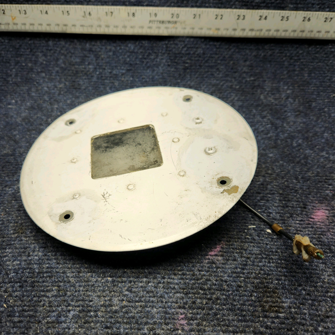 Used aircraft parts for sale, 0521101-2 & 0700616-1 Cessna CESSNA C172RG PLATE ASSY COURTESY W/ LIGHT (VOLTS: 14-28)