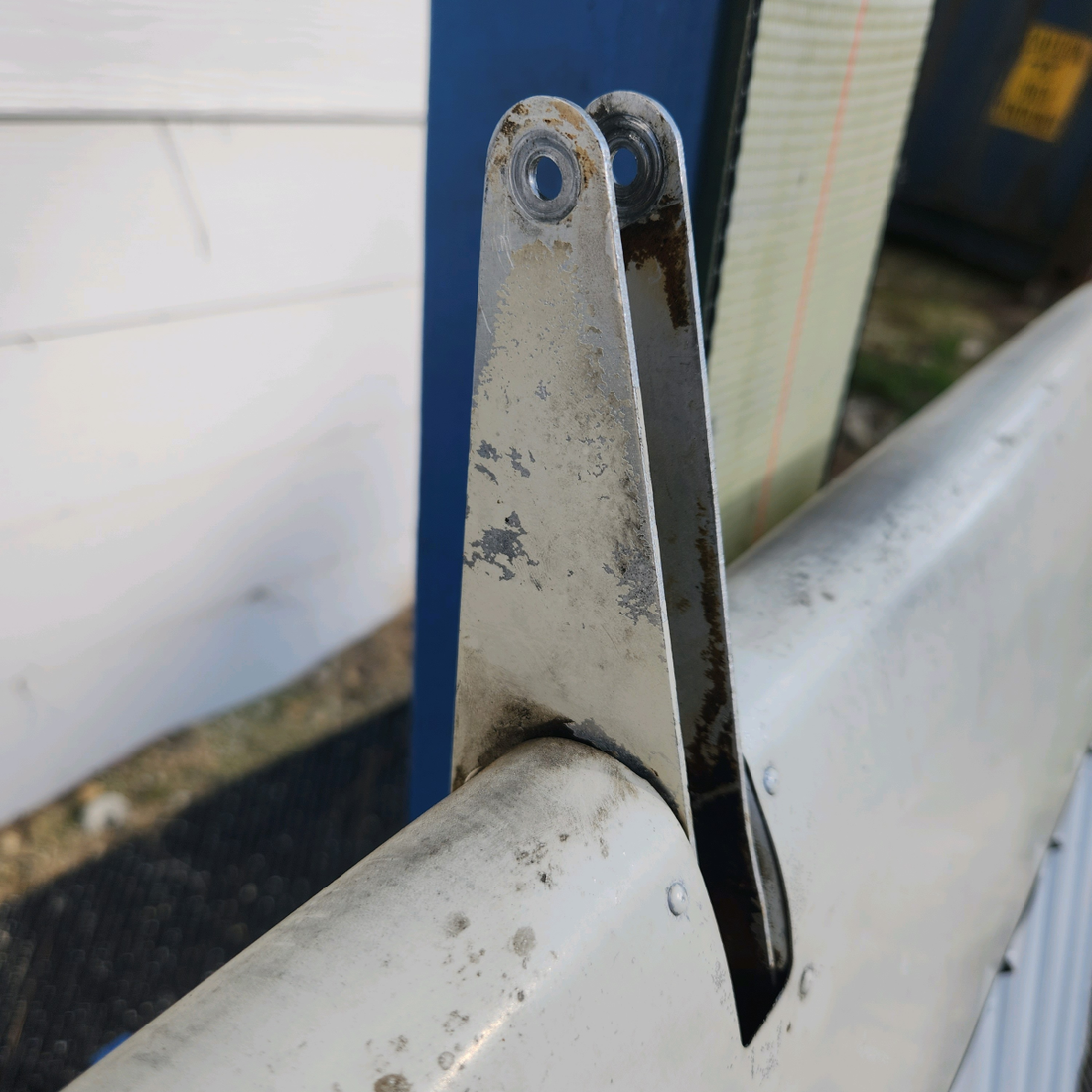 Used aircraft parts for sale, 0523901-38 CESSNA 172K FLAP ASSEMBLY RH "SEE PHOTOS FOR DETAILS"