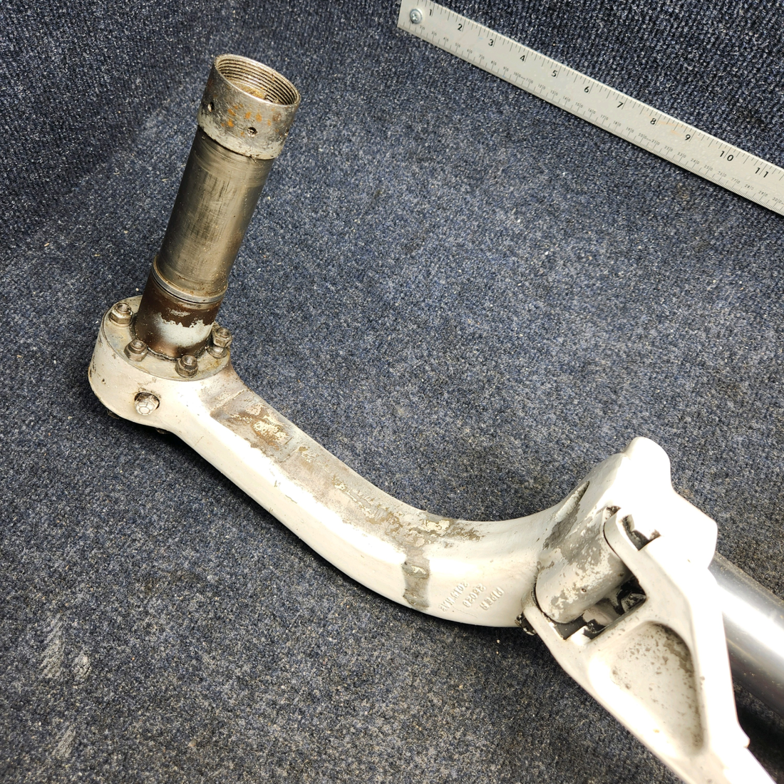 Used aircraft parts for sale, 96766-016 Piper PA32RT-300 MAIN GEAR STRUT ASSY LH W/ TORQUE LINKS