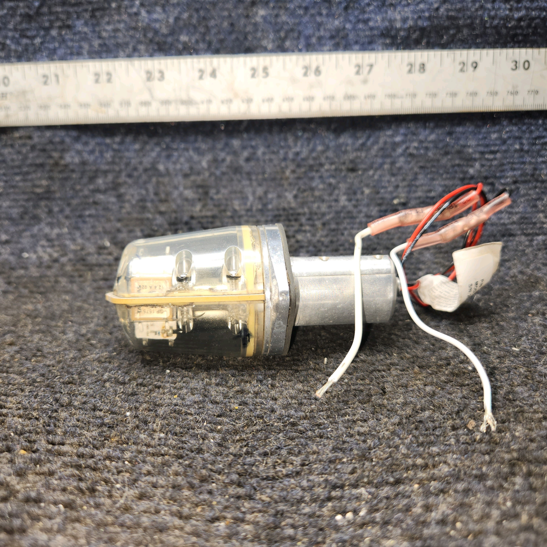 Used aircraft parts for sale, UAV-1002183-001 UAvionix Cessna 172 LED ADS-B Out Tailcone Light Assembly