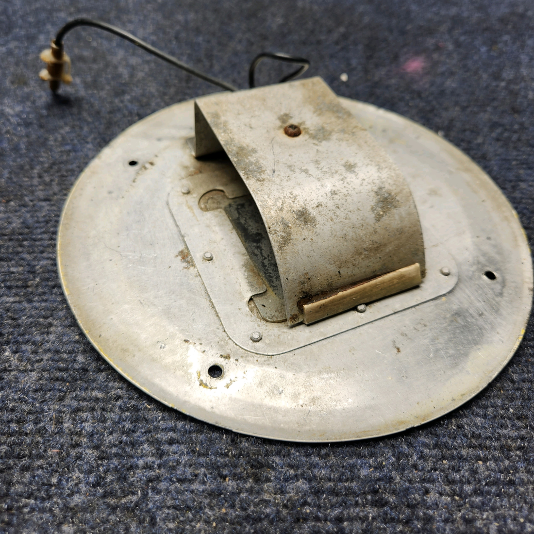 Used aircraft parts for sale, 0521101-2 & 0700616-1 Cessna CESSNA C172RG PLATE ASSY COURTESY W/ LIGHT (VOLTS: 14-28)