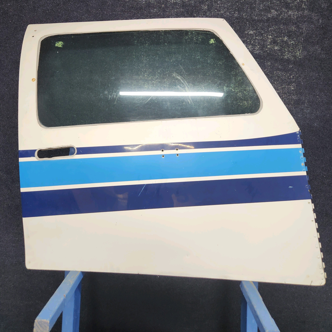 Used aircraft parts for sale, 169-420036-620 Beechcraft C23 SUNDOWNER RH DOOR ASSY