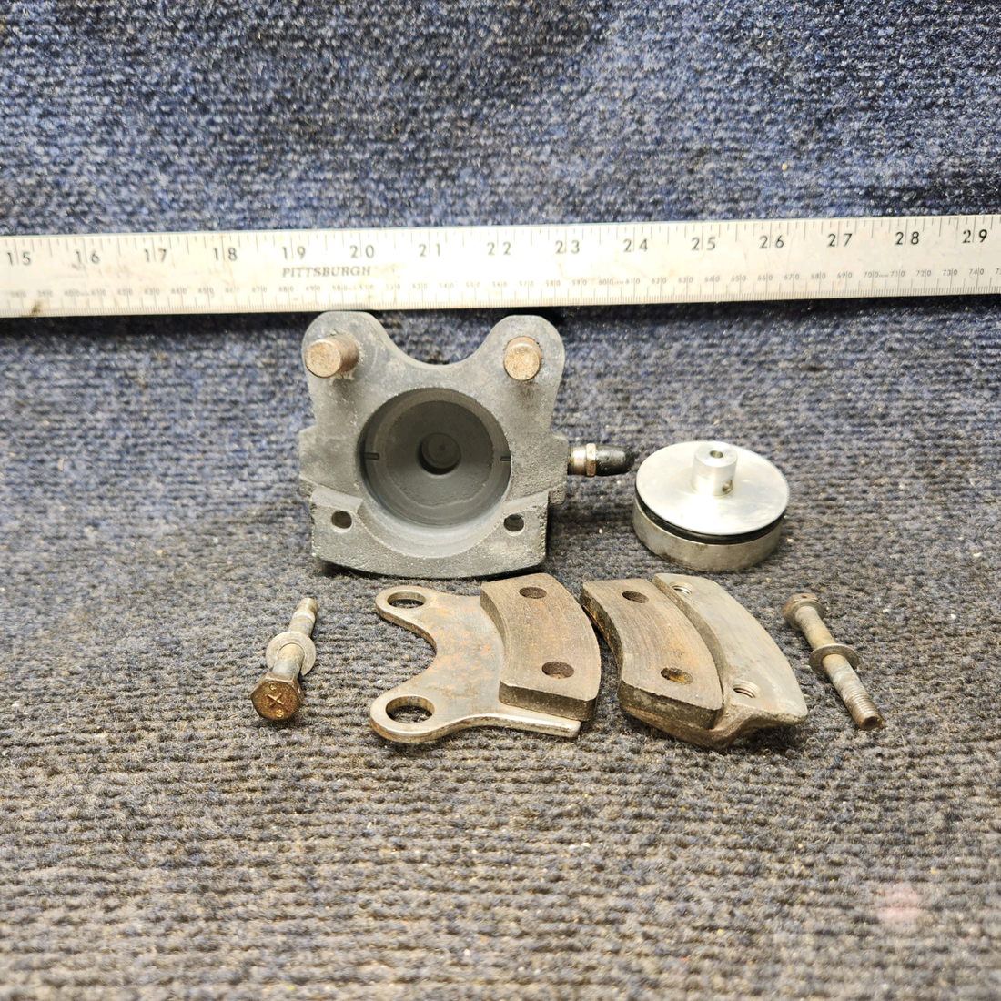 Used aircraft parts for sale, 30-56A Parker Mooney M20J Brake Caliper Assy
