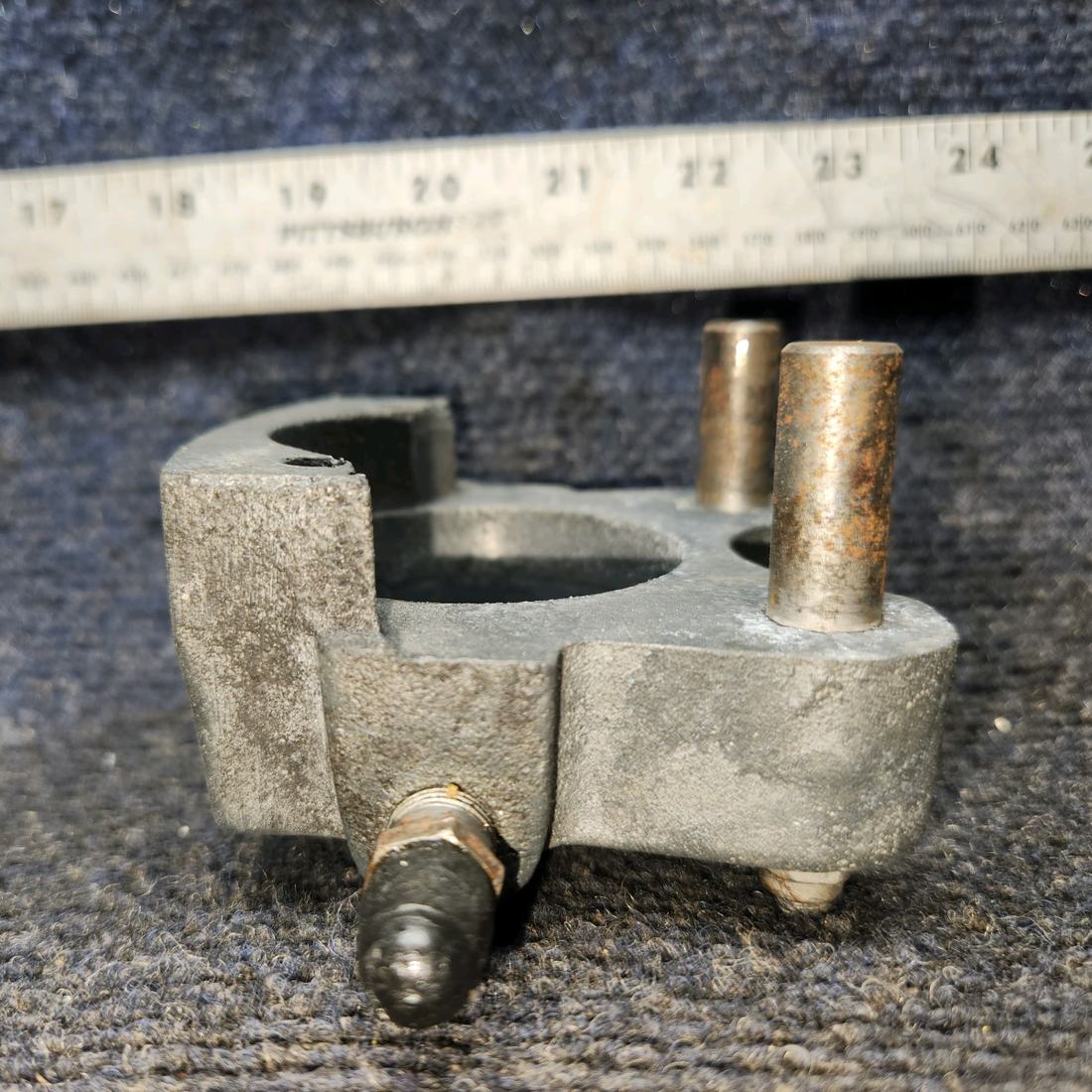 Used aircraft parts for sale, 30-56A Parker Mooney M20J Brake Caliper Assy