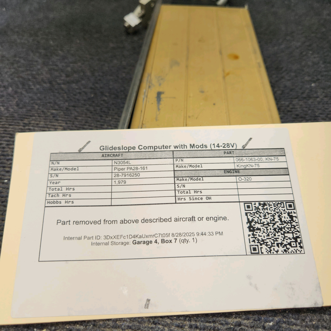 Used aircraft parts for sale, 066-1063-00 King KN-75 Piper PA28-161 Glideslope Computer with Mods (14-28V)
