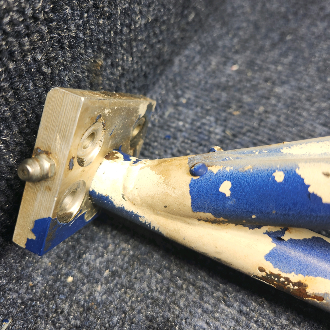 Used aircraft parts for sale, 520022-9501 Mooney M20K MAIN GEAR STRUT ASSEMBLY LH