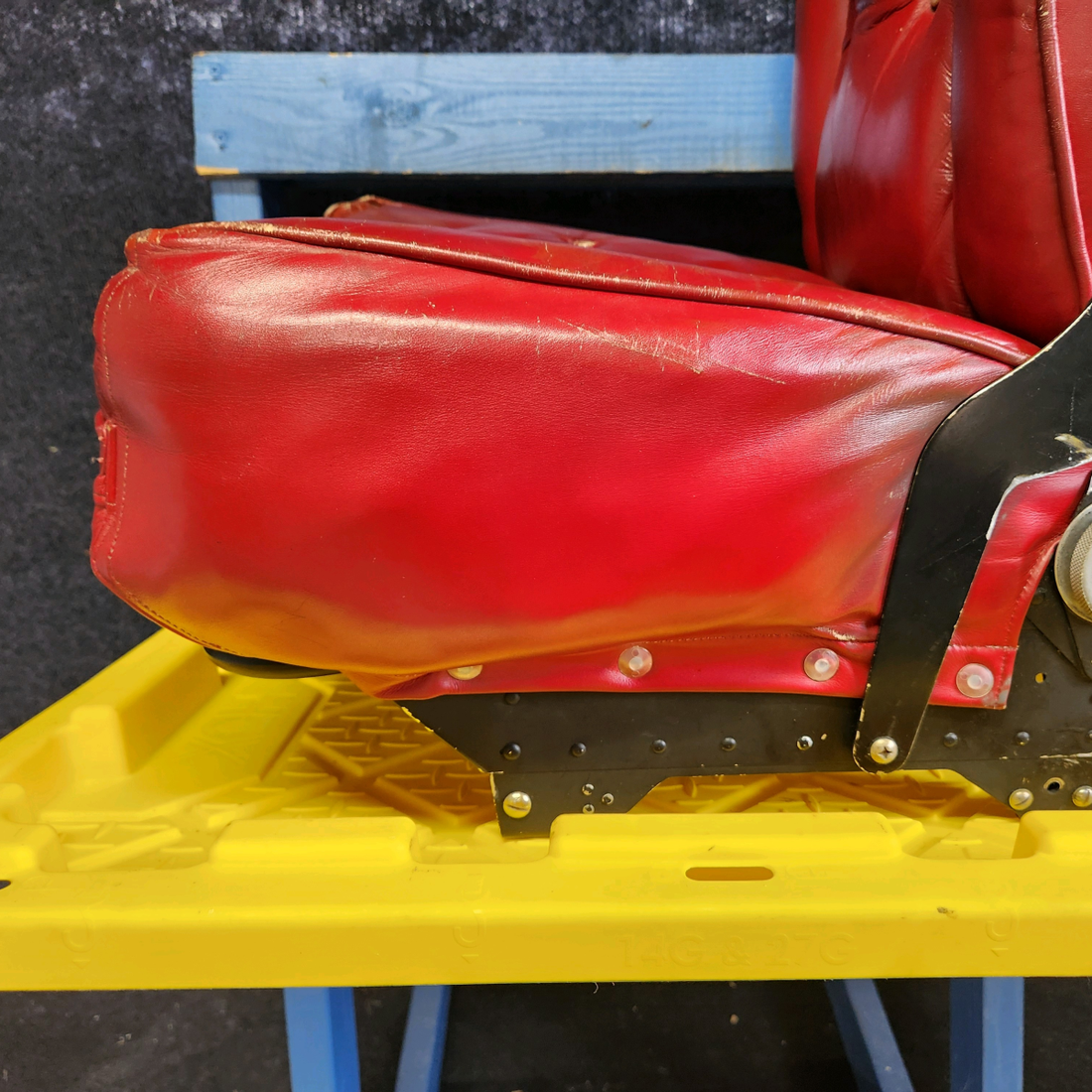 Used aircraft parts for sale, 140153-509 Mooney M20J M20J PILOT OR CO-PILOT SEAT