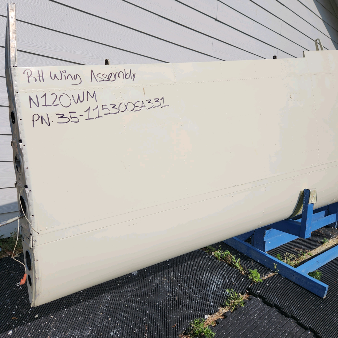 Used aircraft parts for sale, 35-115300 SA331 BEECHCRAFT F35 RH WING ASSEMBLY-OR IS SOLD IN PARTS