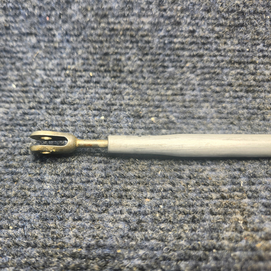 Used aircraft parts for sale, 96-420033-11 / 96-420033-13 Beechcraft F33A CABIN DOOR LATCH TUBE W/ PIN