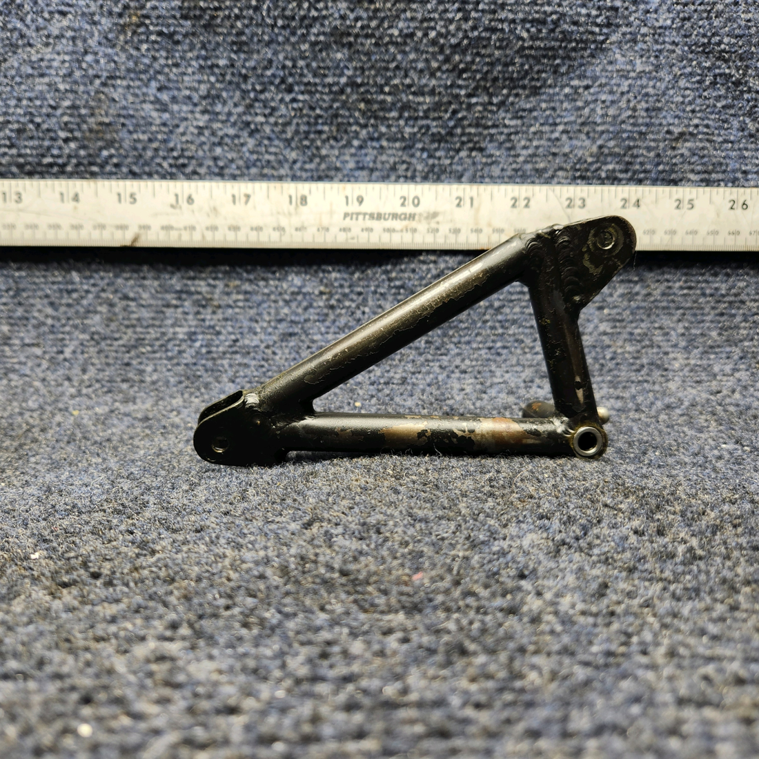 Used aircraft parts for sale, 560202-502 Mooney M20J LANDING GEAR RETRACT BELLCRANK RH