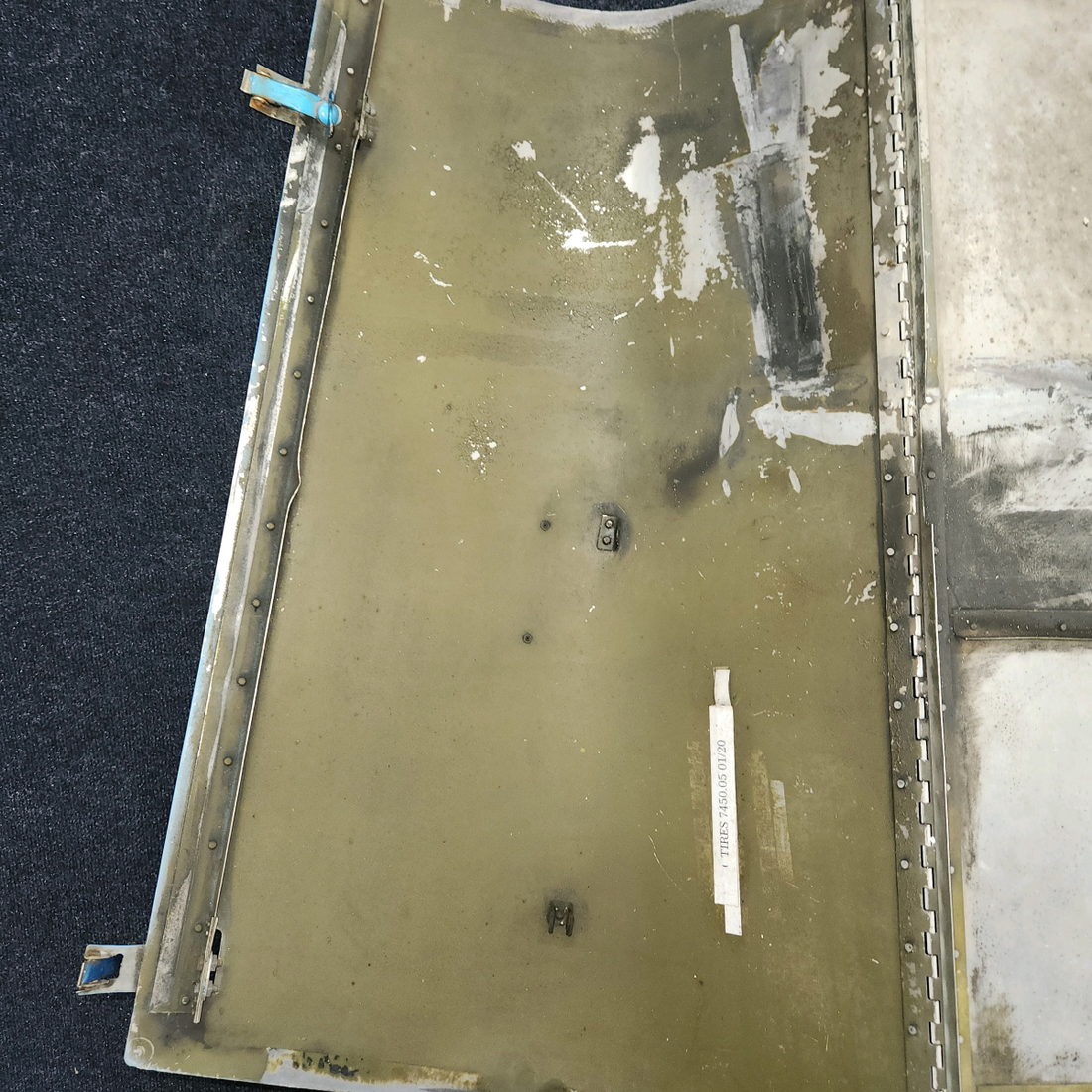 Used aircraft parts for sale, 35199-000 Piper PA28-161 Top Engine Cowl Assembly with Upper Hinge