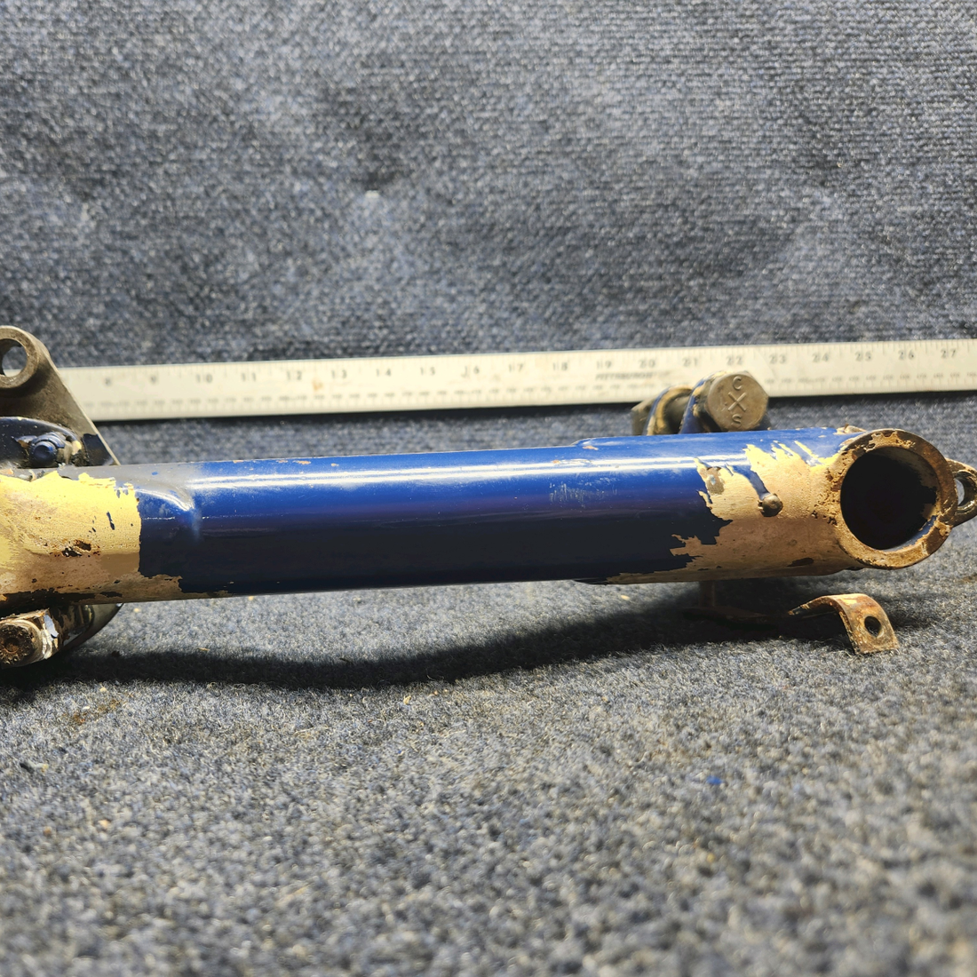 Used aircraft parts for sale, 520002-502 Mooney M20K SPINDLE ASSY RH