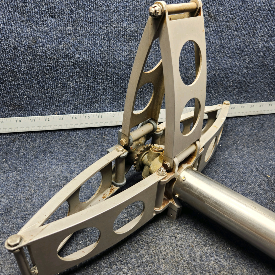 Used aircraft parts for sale, 35-524041-602 BEECHCRAFT F35 CONTROL COLUMN ASSEMBLY WITH HANGER, KNEES, LINKS