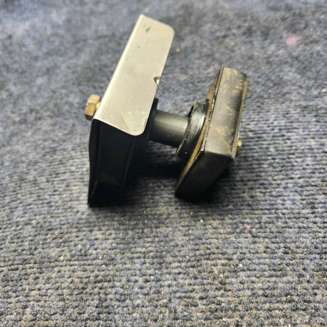 Used aircraft parts for sale, 00-11100-03 Beechcraft F33A RUBBER ENGINE MOUNT "SET OF FOUR" (4)