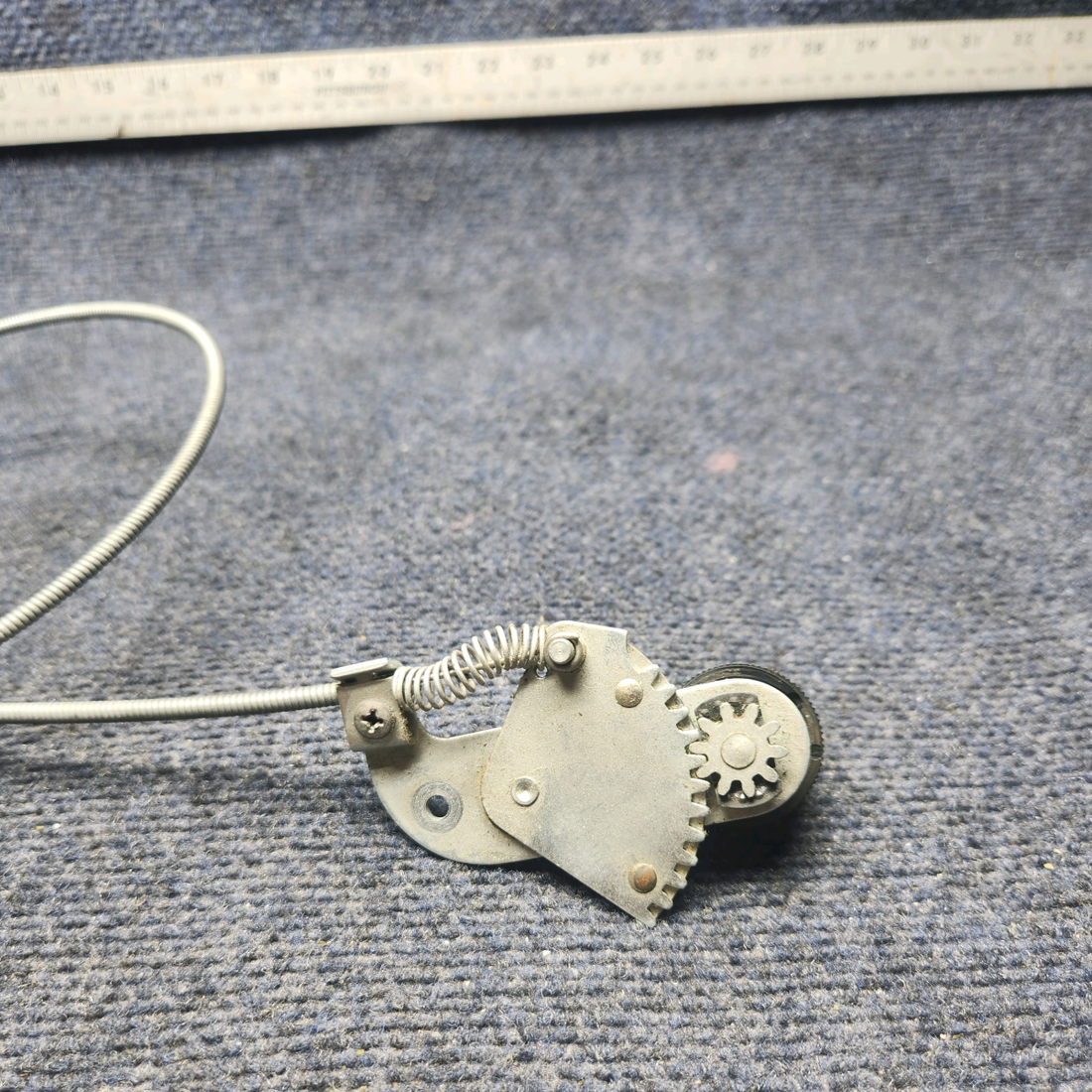 Used aircraft parts for sale, 640138-009 , 640285-001 Mooney M20J COWLING AIR SCOOP DOOR ASSEMBLY W CONTROL CABLE.