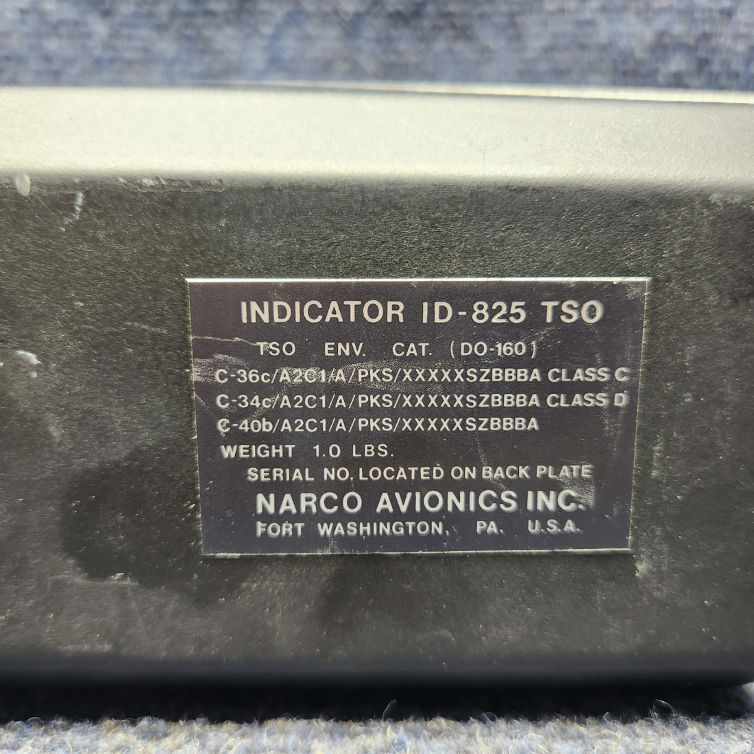Used aircraft parts for sale, ID-825 TSO CESSNA 172K VOR / LOC / GLIDESLOPE INDICATOR WITH CONNECTOR